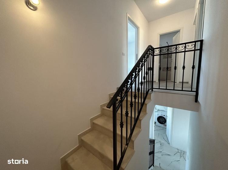 Casă cu 4 camere în Central