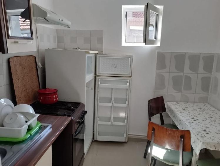 Casă cu 3 camere în Central