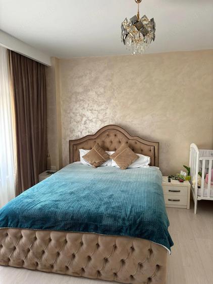 Casă cu 8 camere cu Teren 4000 Mp în Bălnaca