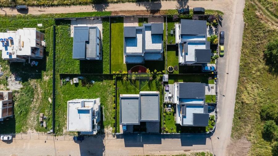 Casă individuală cu 4 camere cu Teren 538 Mp în Ghimbav Livadă