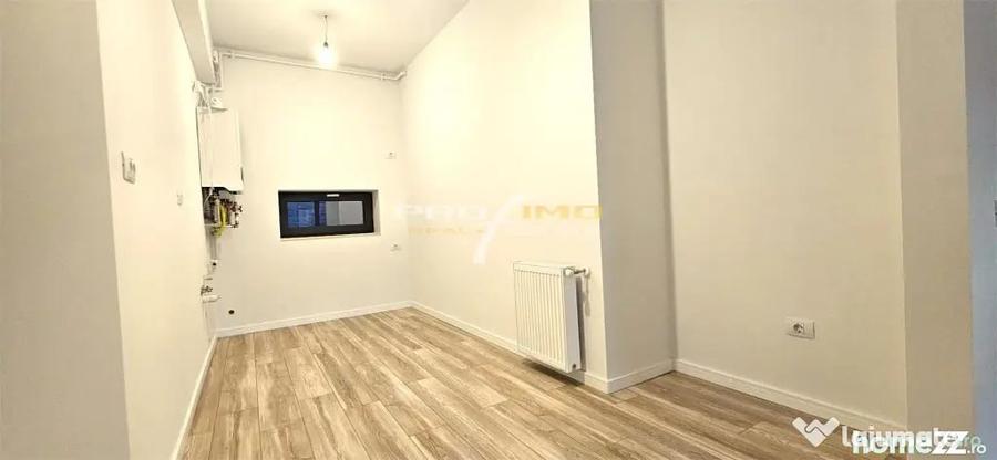 Apartament cu 3 camere decomandat în Mamaia