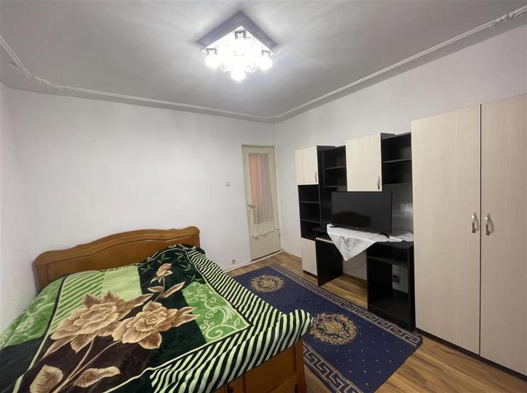 Apartament cu 2 camere decomandat în Burdujeni