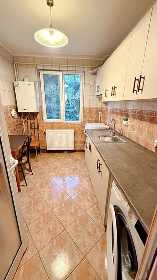 Copou - la bulevard, 2 camere mobilat si utilat, gata de mutare - 3