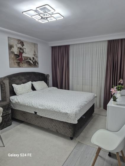 Apartament cu 2 camere decomandat în Lazaret