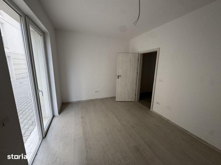 Apartament cu 2 camere în Central — fotografia 1
