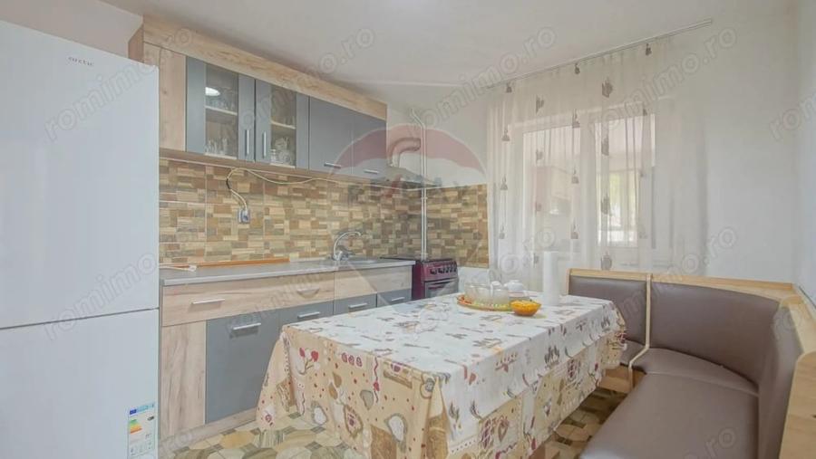 Casă cu Teren 168 Mp în Central
