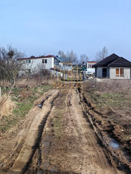 Teren Construcții intravilan de 400 mp, în Berceni