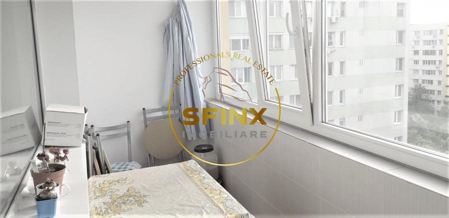 Apartament cu 3 camere semidecomandat, mobilat în Colentina