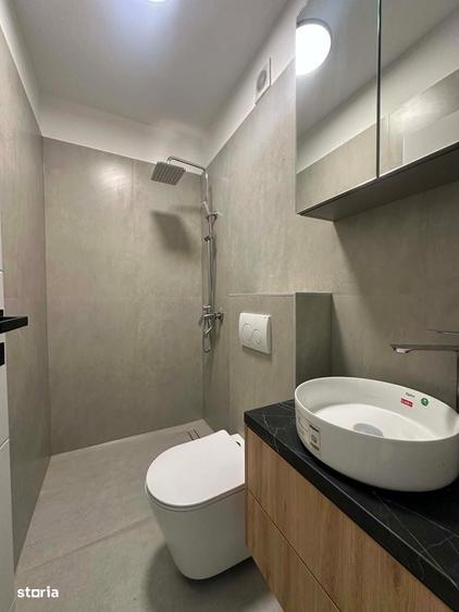 Apartament cu 3 camere în Micro 16