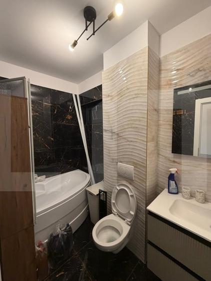 Apartament cu 2 camere decomandat, mobilat în Ultracentral