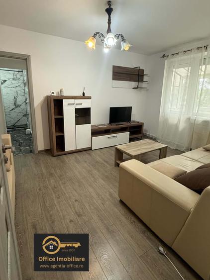 Apartament cu 2 camere semidecomandat în Săsar