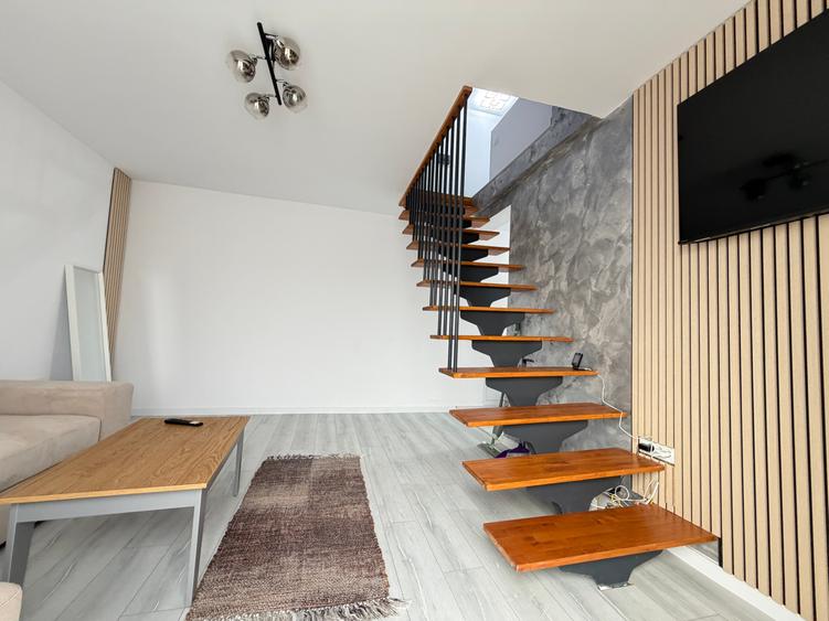 Apartament cu 2 camere decomandat în Giroc