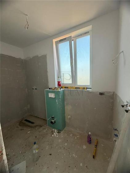 Duplex cu 4 camere cu Canalizare în Moșnița Nouă