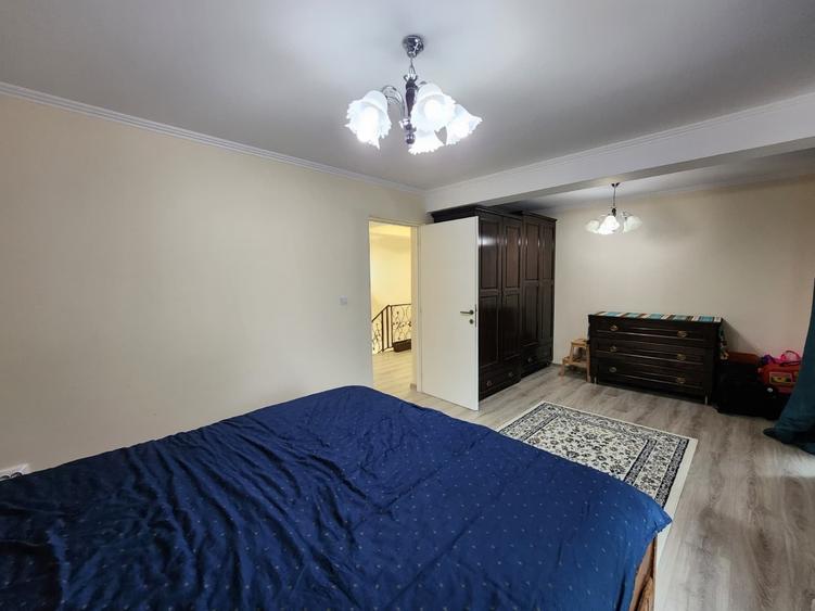 Duplex cu 3 camere cu Teren 225 Mp în Valea Adâncă
