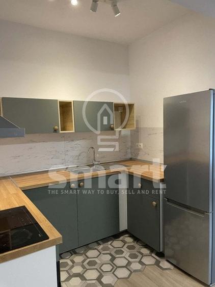 Apartament cu 5 camere semidecomandat, mobilat în Gruia