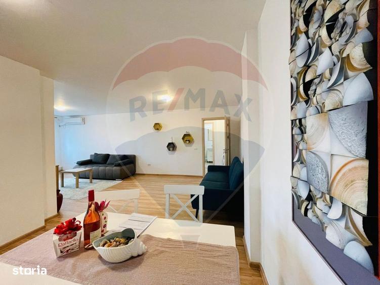 Apartament cu 2 camere, mobilat în Faleza Nord