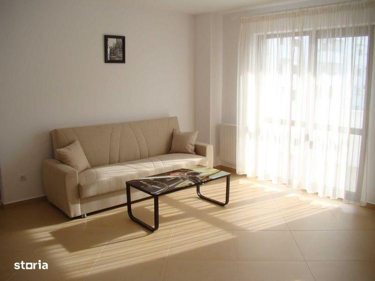 Apartament cu 2 camere, mobilat în Central