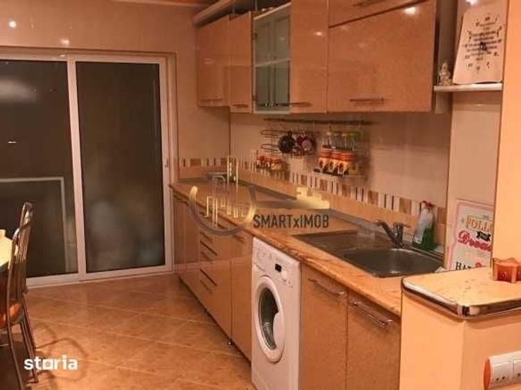 Apartament cu 4 camere decomandat în Central