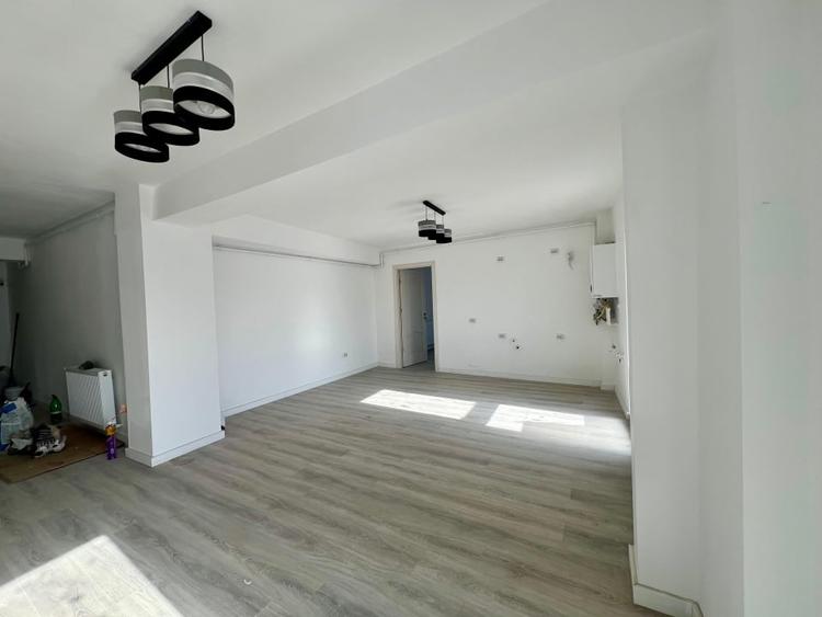 De vânzare | Apartament 3 camere | Dambul Rotund  | Etaj 1 | 2 băi | 69 mp - 2