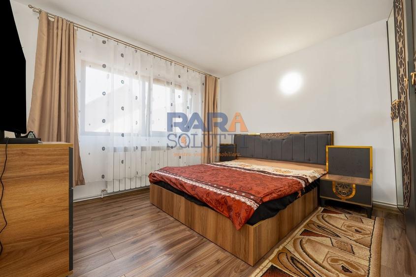 Casă individuală cu 4 camere cu Canalizare în Poienari