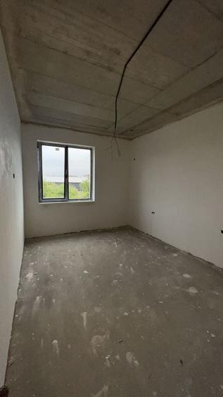 Duplex cu 4 camere cu Canalizare în Chiajna