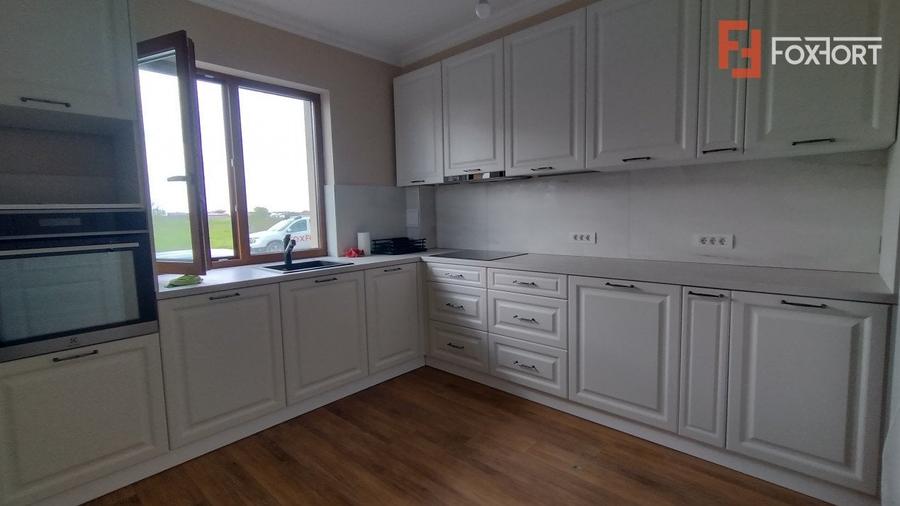 Duplex cu 4 camere cu Teren 280 Mp în Săcălaz