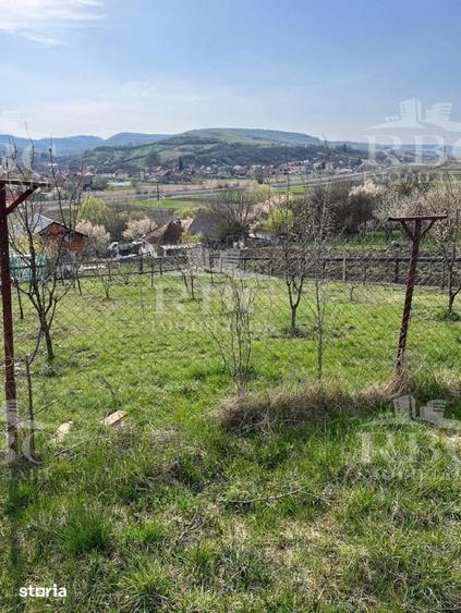 Teren de 6300 mp, în Gârbău