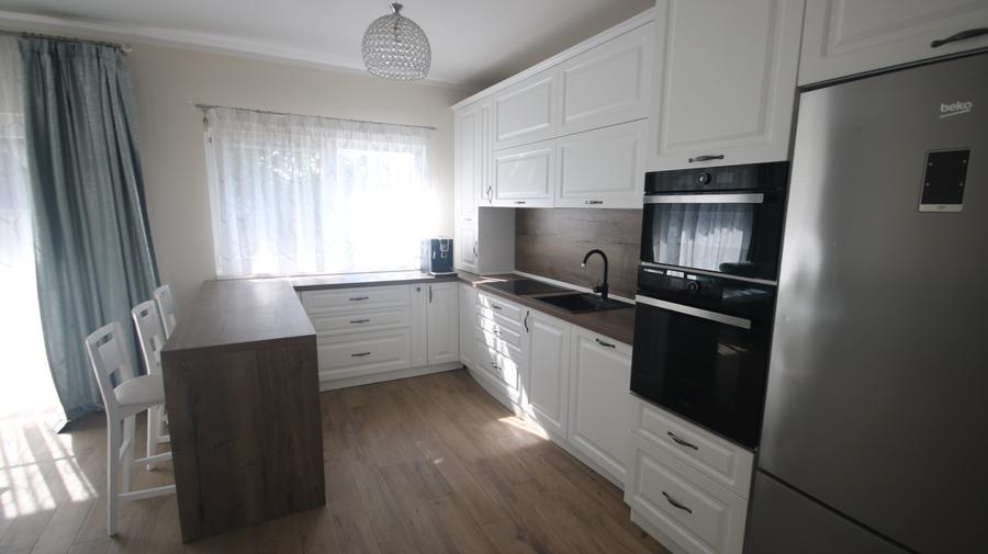 Duplex cu 3 camere cu Canalizare în Dumbrăvița