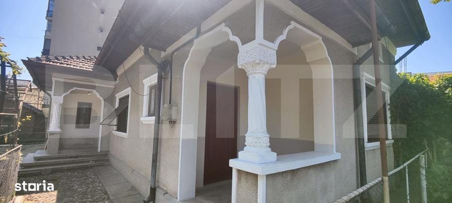 Casă cu 4 camere cu Teren 818 Mp în Central