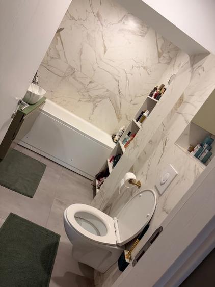Apartament cu 4 camere decomandat, mobilat în Brâncoveanu