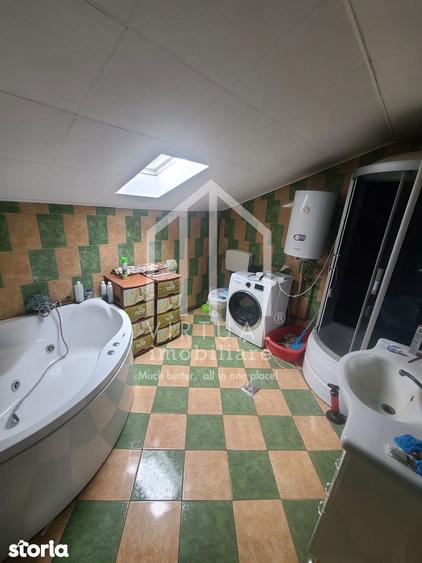 Casă cu 4 camere cu Teren 264 Mp în Tineretului