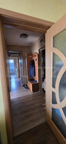 Apartament cu 4 camere decomandat în Central