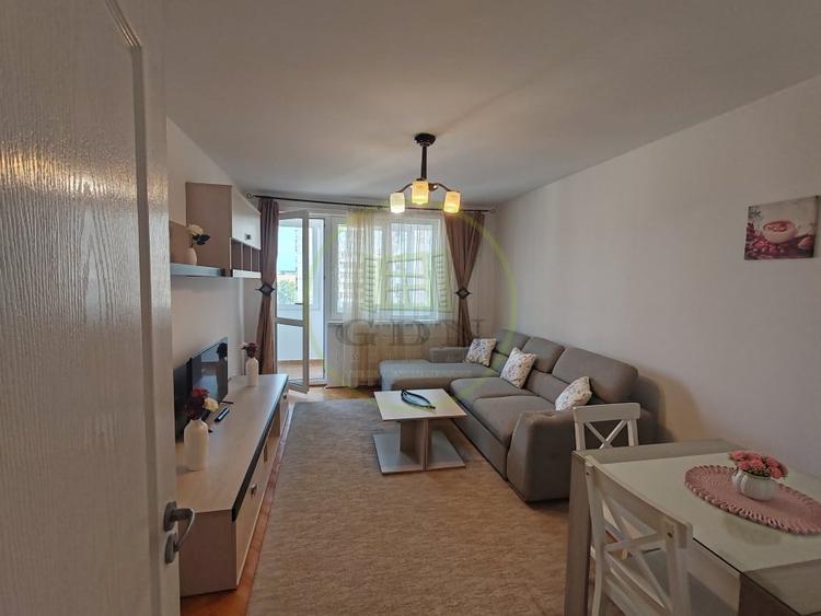 Apartament cu 2 camere decomandat, mobilat în Mihai Viteazul