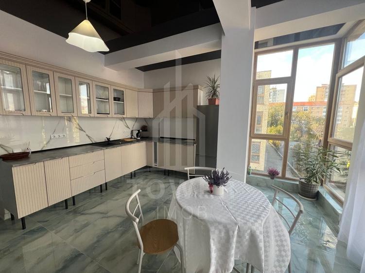 Apartament cu 2 camere semidecomandat, mobilat în Șelimbăr