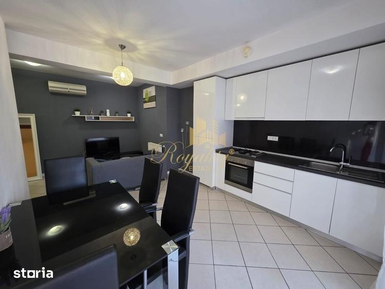 Apartament cu 3 camere decomandat, mobilat în Aradului