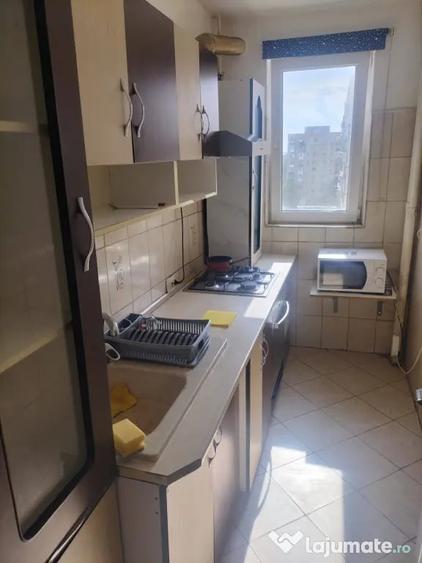 Apartament cu 2 camere decomandat în Prelungirea Ghencea