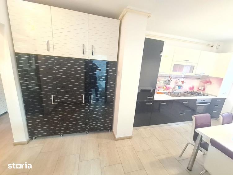 Apartament cu 2 camere decomandat în Mioriței