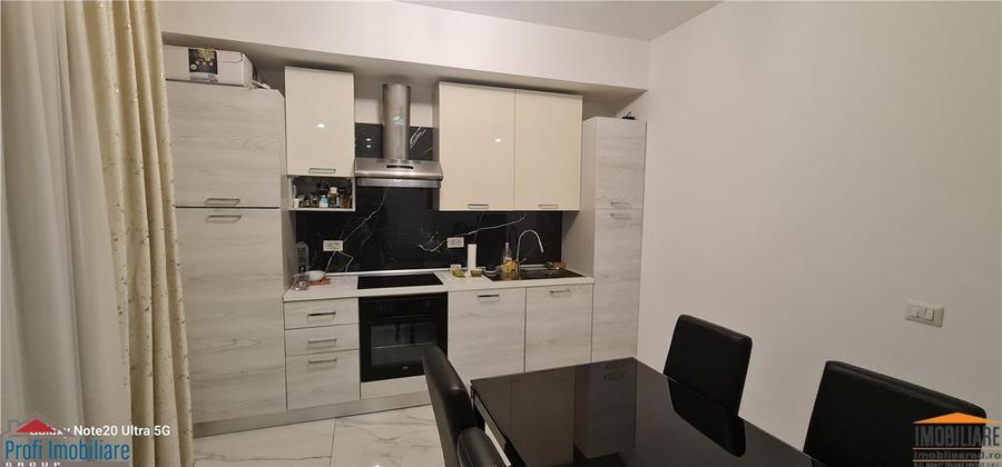 Apartament cu 2 camere circular, mobilat în Central