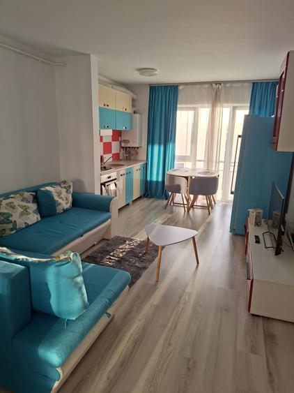 Apartament cu 2 camere semidecomandat în Central