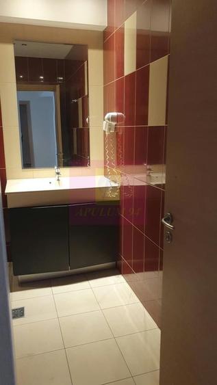Apartament cu 2 camere decomandat în Vitan