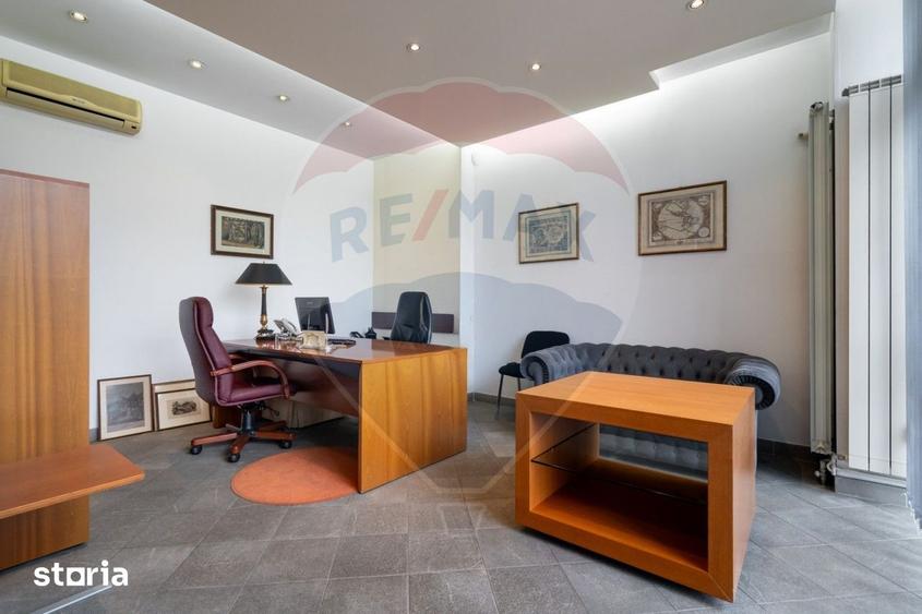 Spațiu comercial, de 1,335 mp, în Unirii