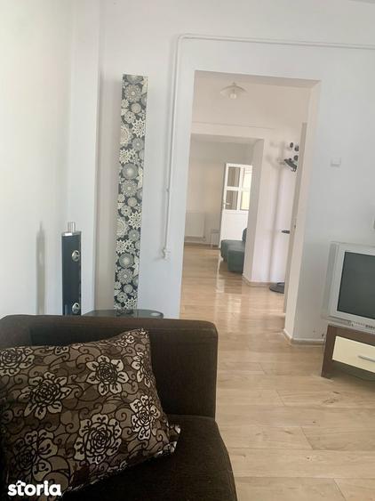 Casa de Vanzare+ depozit Giule?ti-Crangasi - 1
