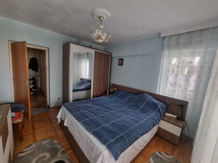 Apartament cu 2 camere decomandat în Unirii