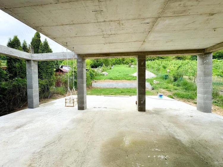 Casă cu 4 camere cu Teren 1500 Mp în Centura