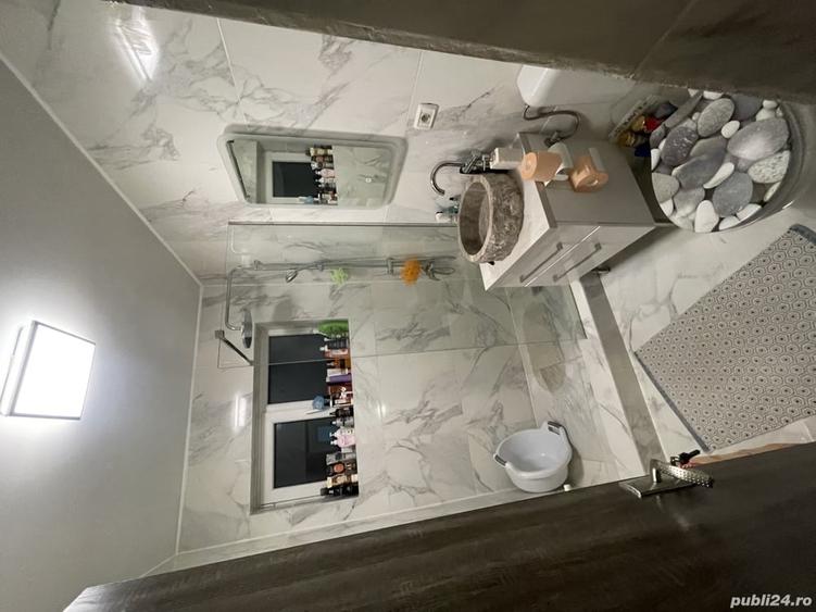 Casă cu 3 camere în Berceni