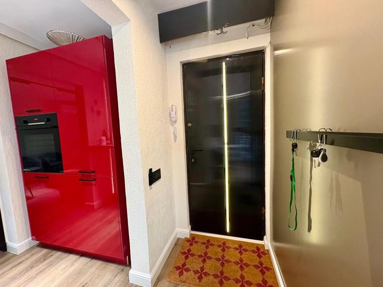 Apartament cu 2 camere semidecomandat, mobilat în Victoriei