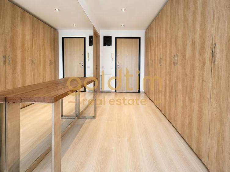 Apartament cu 3 camere semidecomandat, mobilat în Pipera