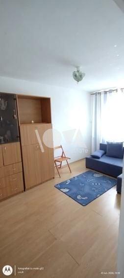 Apartament cu 3 camere semidecomandat în Nicolae Grigorescu