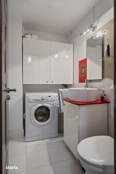 Apartament cu 4 camere decomandat în Rahova