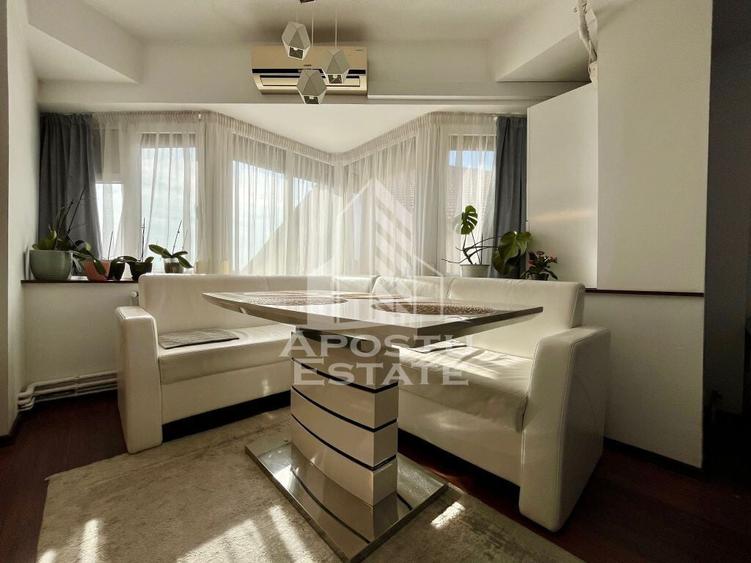 Apartament cu 5 camere decomandat, mobilat în Dorobanților
